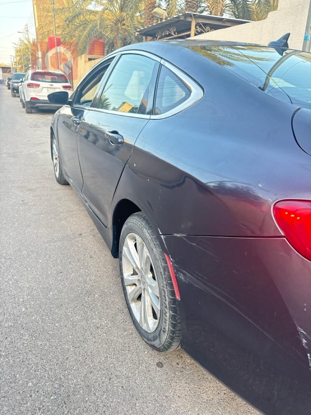 Chrysler 200